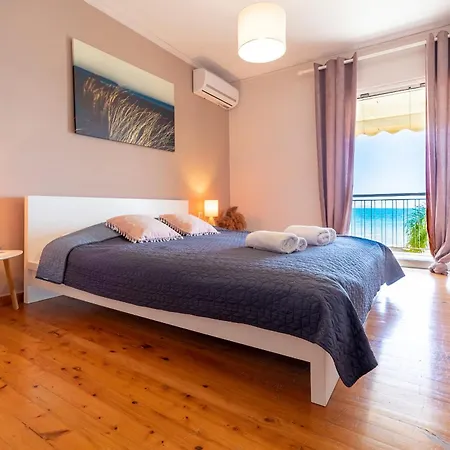 Almyros Sea Front Holiday home